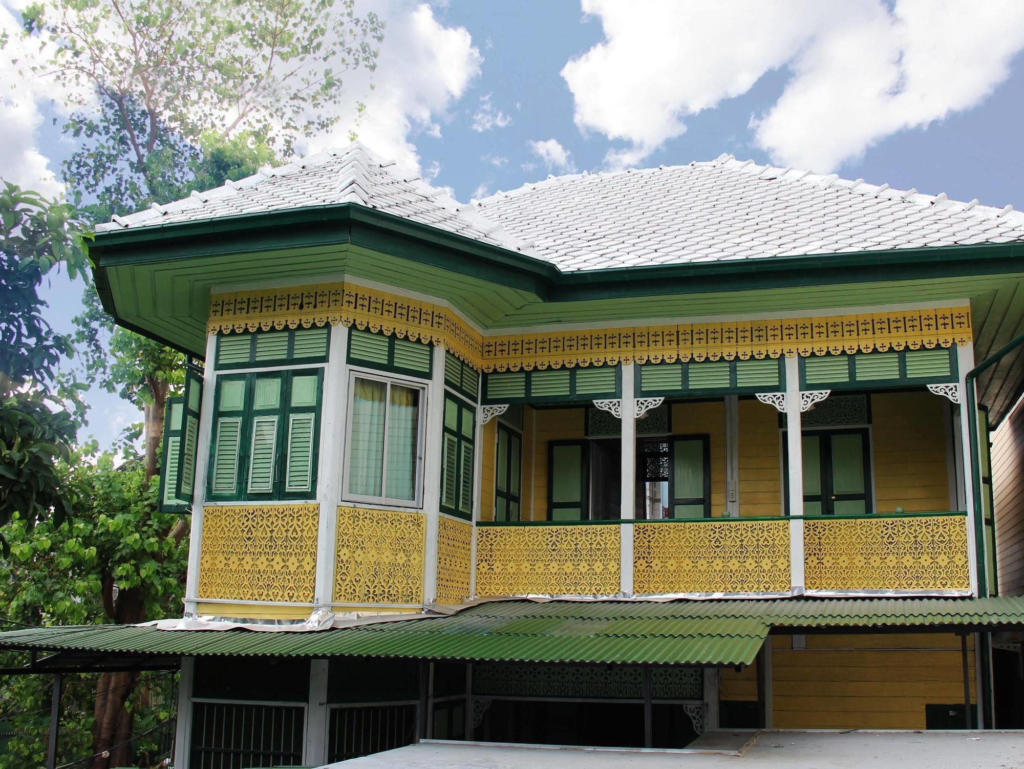 Laksameenarai Guesthouse - Hostel/Backpacker Accommodation Bangkok Exterior photo