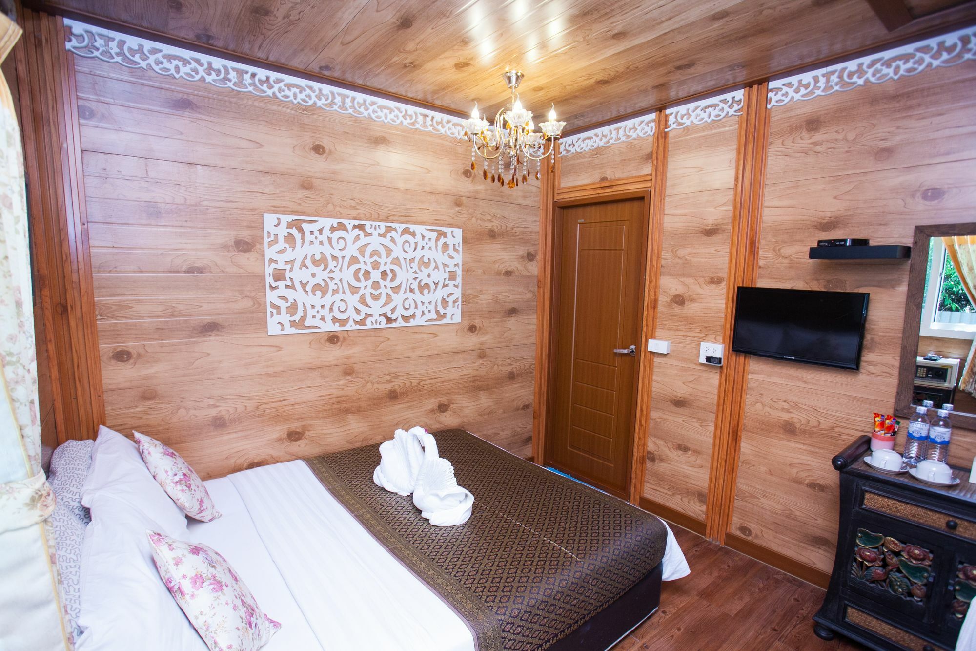 Laksameenarai Guesthouse - Hostel/Backpacker Accommodation Bangkok Exterior photo
