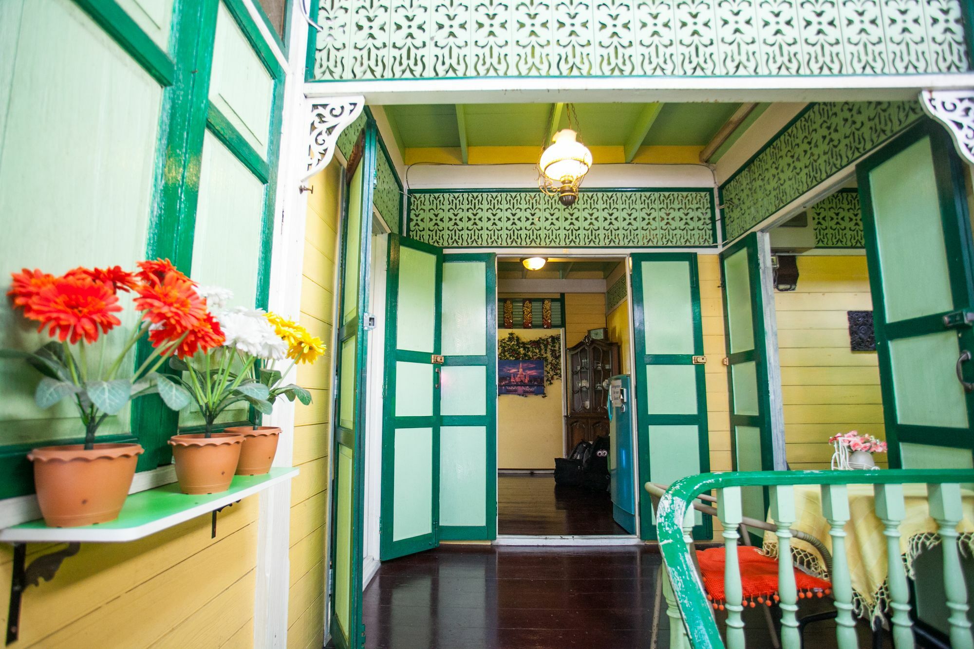 Laksameenarai Guesthouse - Hostel/Backpacker Accommodation Bangkok Exterior photo