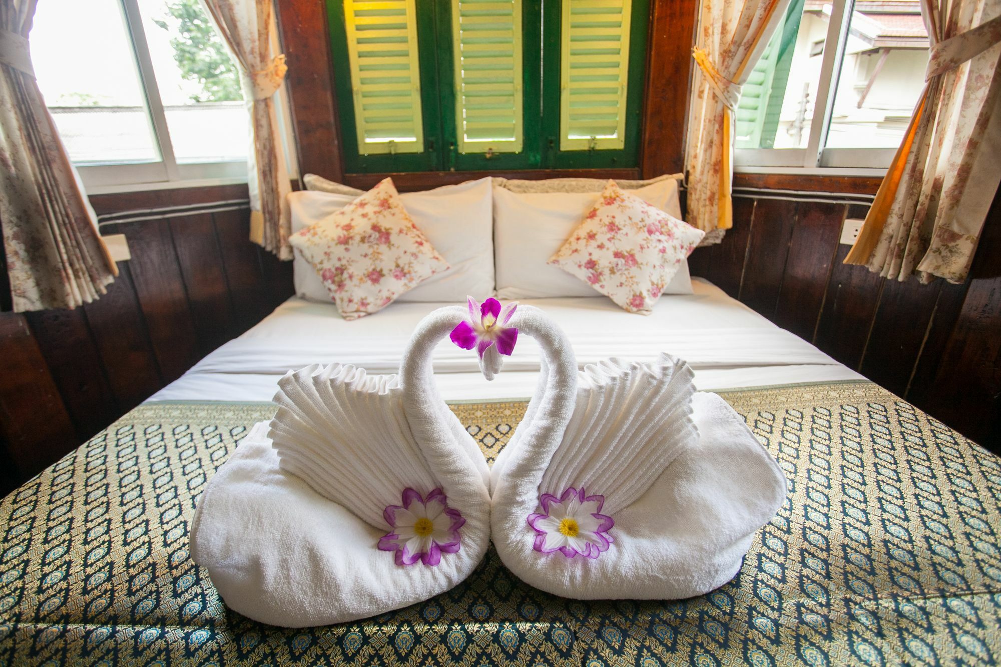 Laksameenarai Guesthouse - Hostel/Backpacker Accommodation Bangkok Exterior photo